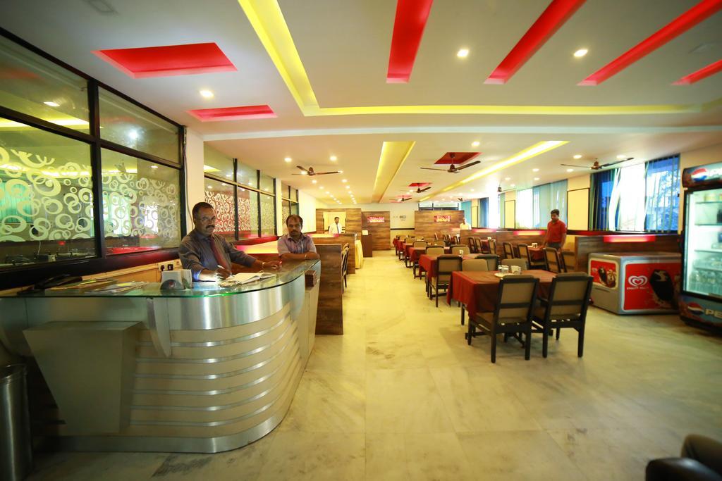 Qik Stay @ S.K. Continental ไมซอร์ ภายนอก รูปภาพ