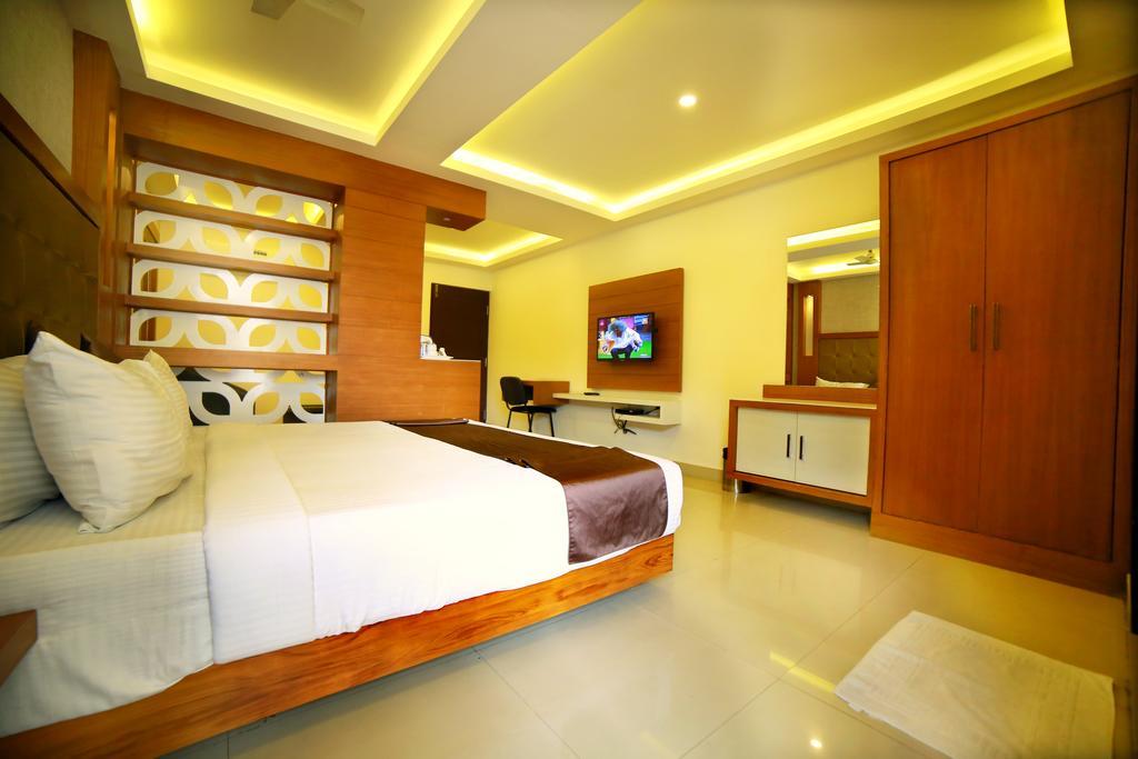 Qik Stay @ S.K. Continental ไมซอร์ ภายนอก รูปภาพ