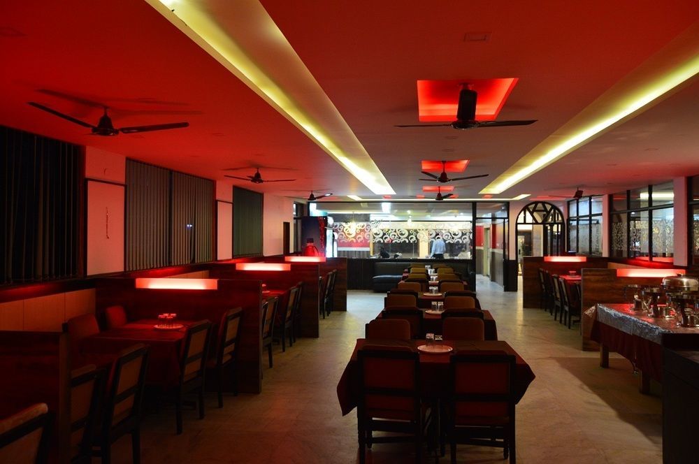 Qik Stay @ S.K. Continental ไมซอร์ ภายนอก รูปภาพ